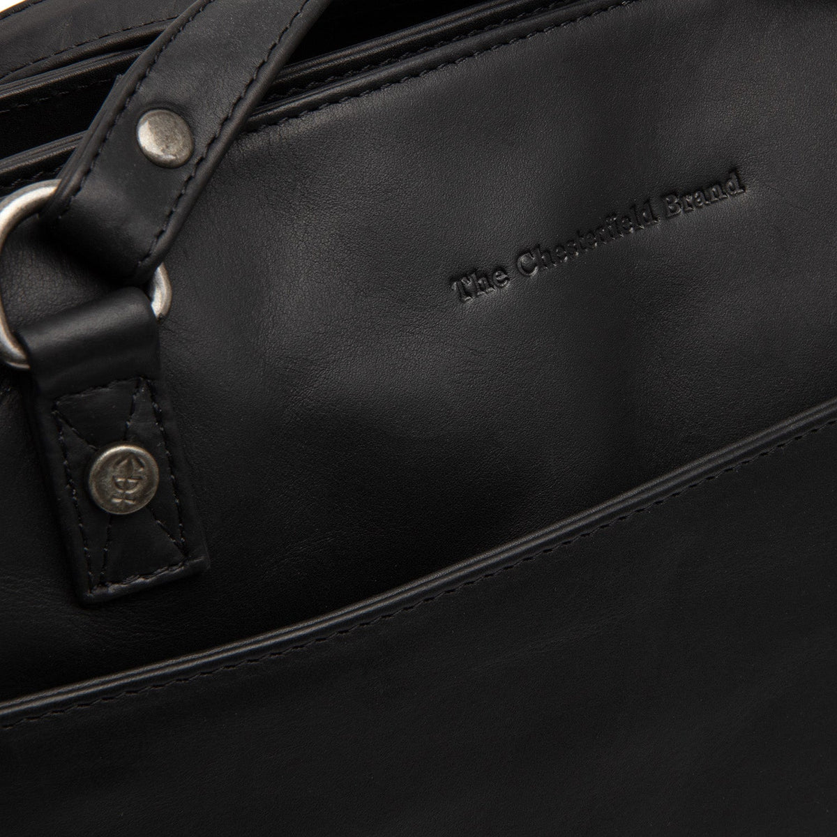
Εσωτερική επένδυση Showing Dedicated Padded Laptop Sleeve & Multi-Compartment Organization