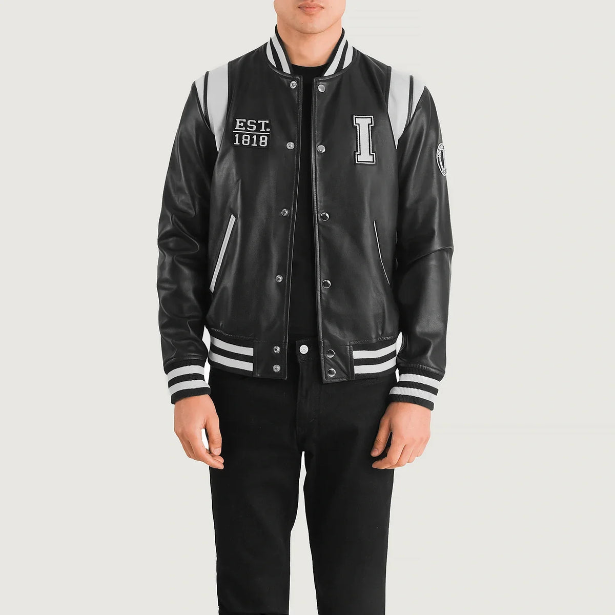 
Liberte Illinois Μαύρο Leather Varsity Δερμάτινο Μπουφάν Ανδρικό in Black & White Sheepskin Leather - Μπροστινή όψη & εφαρμοστή σιλουέτα | Αγορά online