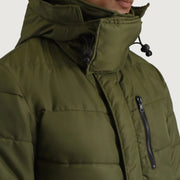 
Εσωτερική επένδυση Showing Quilted Viscose Lining & Δύο λειτουργικές εσωτερικές τσέπες