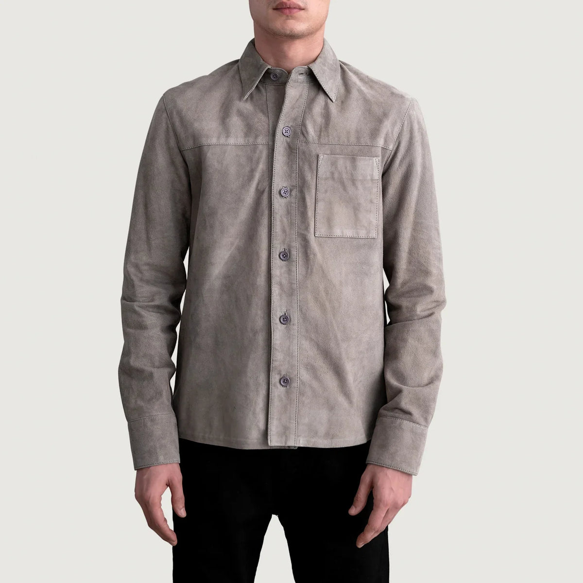 
Scout Grey Suede Leather Shirt Ανδρικό Ανδρικό - Πλαϊνή όψη που αναδεικνύει το κόψιμο των μανικιών