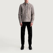 
Κοντινό πλάνο λεπτομέρειας of Shirt & Buttons Hardware on Scout Grey Suede Leather Shirt Ανδρικό Ανδρικό