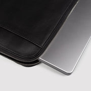 
The Baxter Leather Laptop Sleeve Γυναικείο Γυναικείο – alternate product view 4