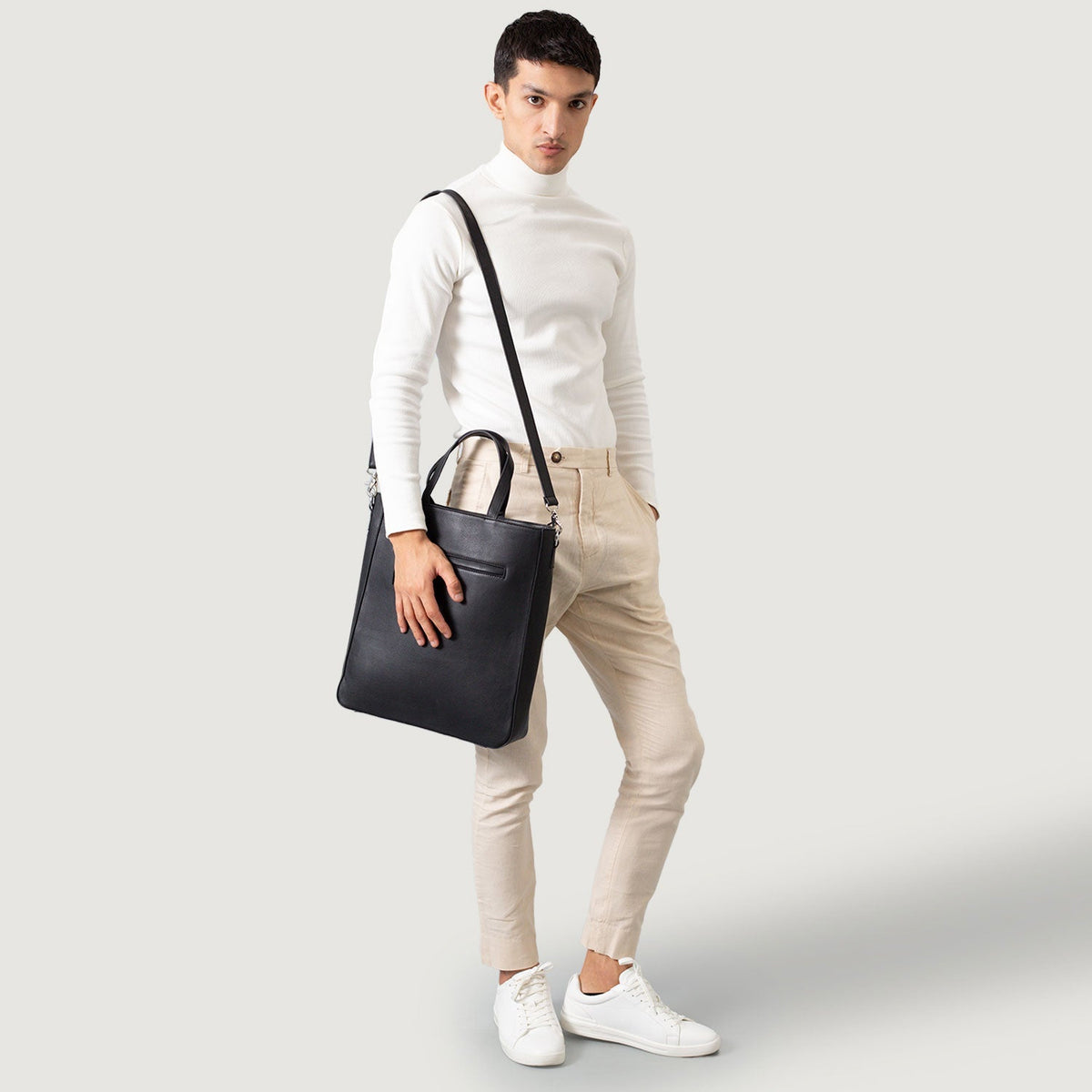 
The Poet Δερμάτινη τσάντα tote – alternate product view 2