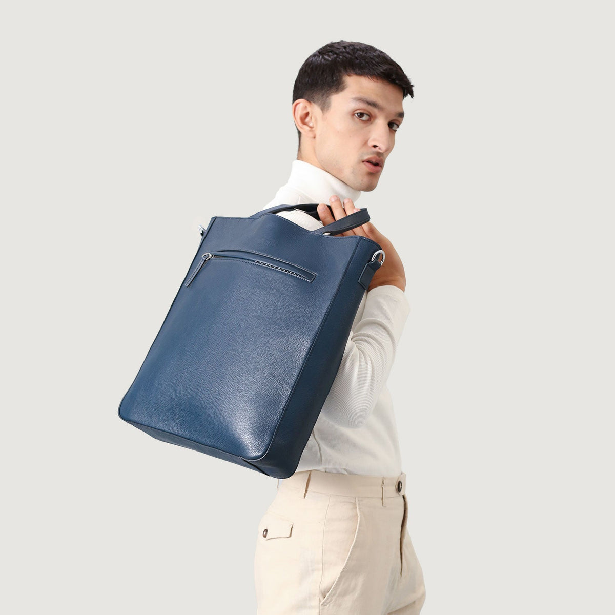 
The Poet Δερμάτινη τσάντα tote – alternate product view 5