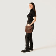
The Sandra Vintage Ταμπά Leather Saddle Bag – alternate product view 9